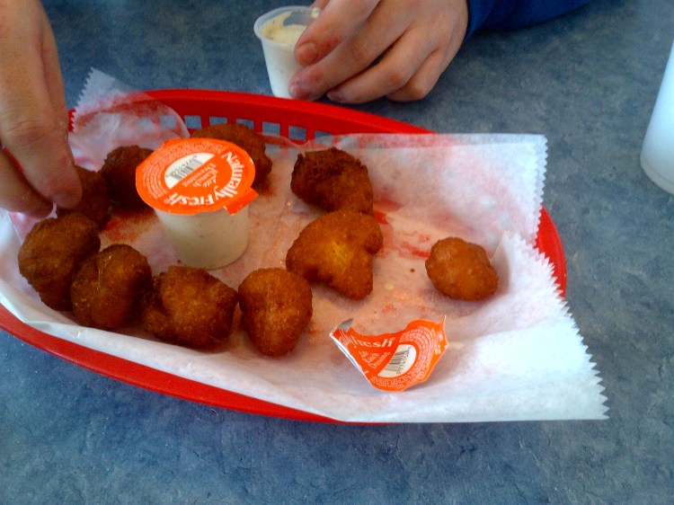 Milton's Burger Hut, Whitley City, Kentucky